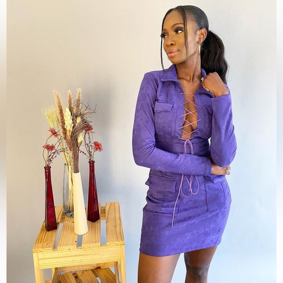 RENDOLL LAGOS Faux Suede Lace Up Sheath Mini Dress Long Sleeve Mock Neck US 6 - Picture 3 of 12